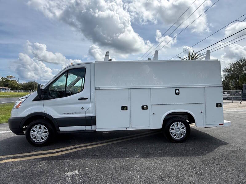 ford transit cutaway 2015 1FDNR5PM4FKB14500 image ford transit cutaway 2015 1FDNR5PM4FKB14500 image